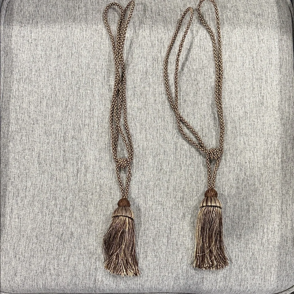 Elegant Brown Tassel Curtain Tiebacks